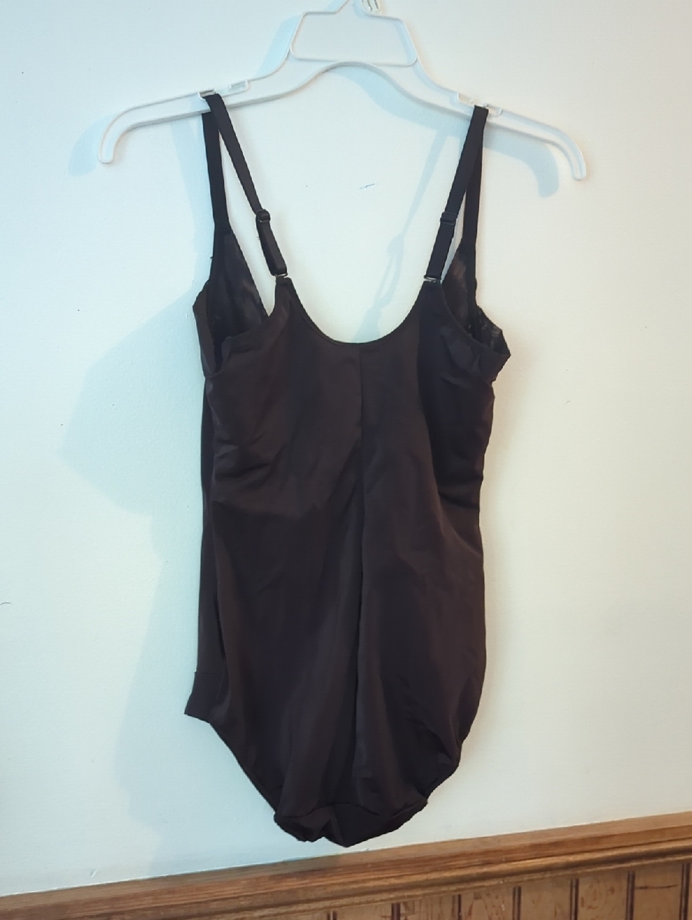 MaidenForm Black Women's Shapewear Bodysuit